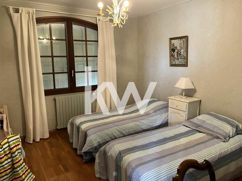 Maison de ville - 163 m² - 7 pièces