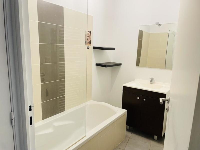 Appartement - 62 m² - 2 pièces