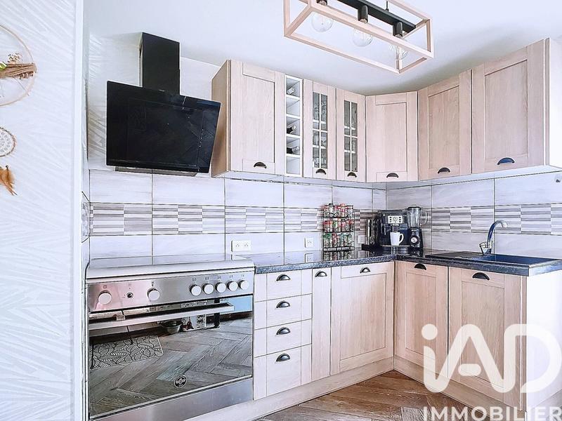 Maison de village - 93 m² - 6 pièces