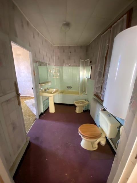 Maison - 93 m² - 4 pièces