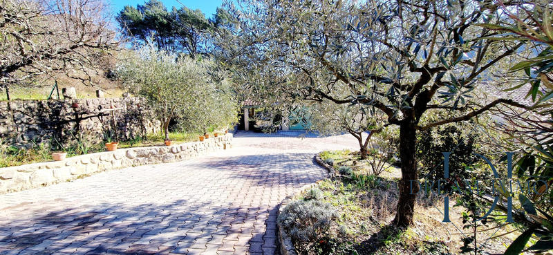 Maison - 126 m² - 4 pièces