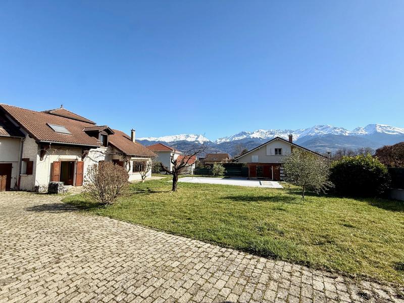 Maison - 175 m² - 7 pièces