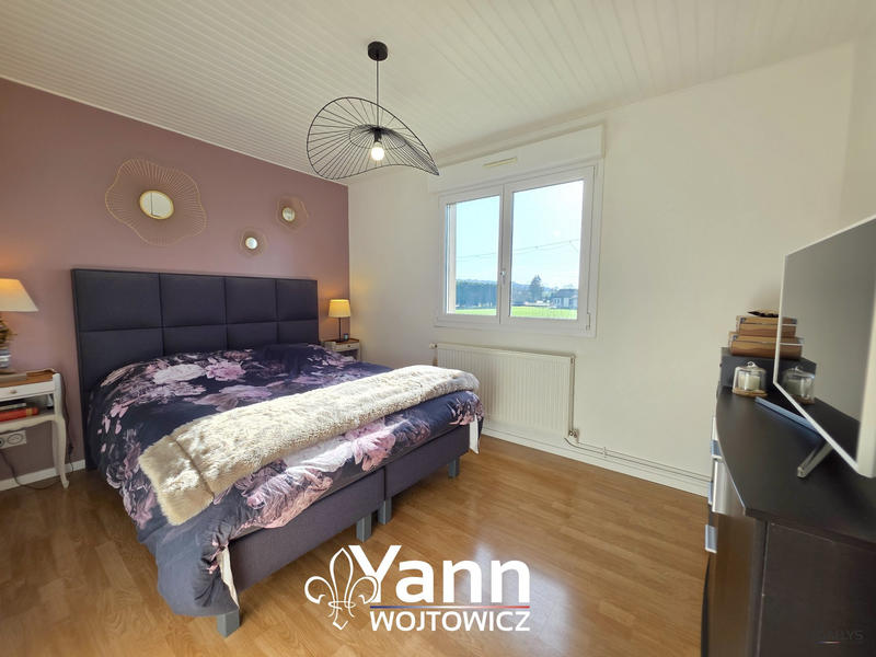 Maison - 97 m² - 5 pièces