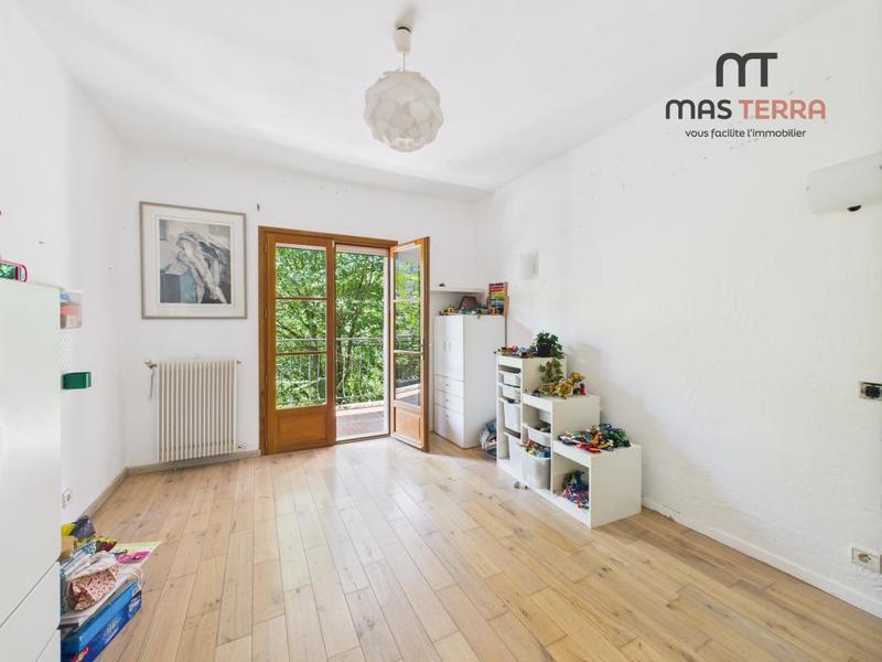 Mas - 121 m² - 4 pièces