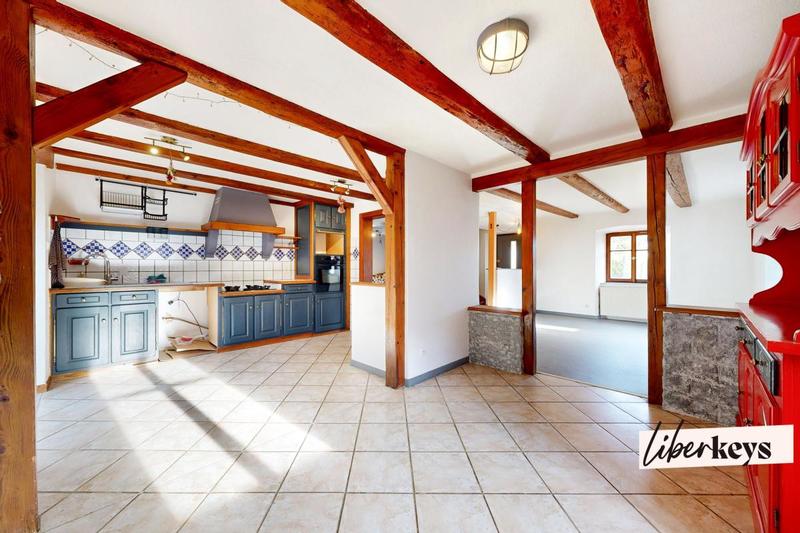 Maison - 122 m² - 6 pièces