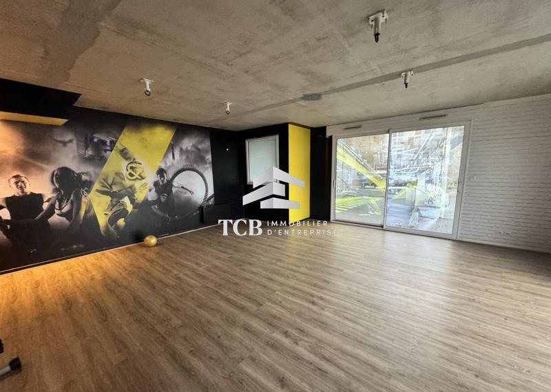 Local commercial - 91 m²