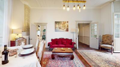 Appartement - 143 m² - 6 pièces