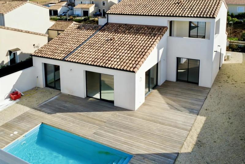 Maison - 138 m² - 4 pièces