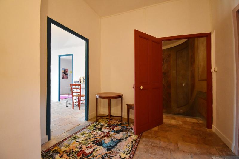 Maison - 392 m² - 12 pièces