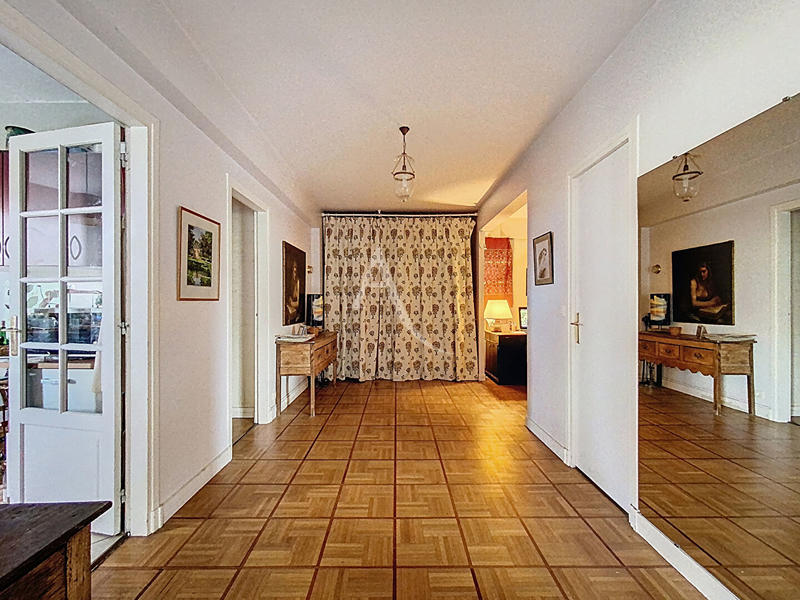 Appartement - 118 m² - 4 pièces