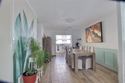 Appartement - 147 m² - 5 pièces