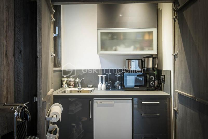 Studio - 25 m² - 1 pièce