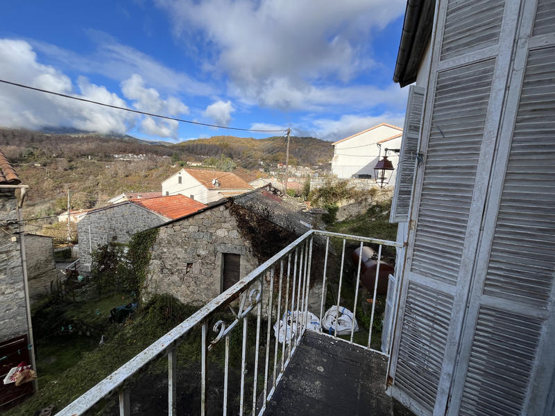 Maison - 153 m² - 6 pièces