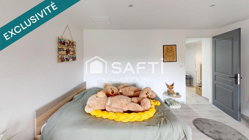 Maison - 264 m² - 8 pièces