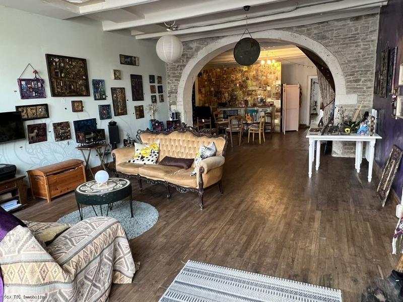 Maison de maîtres - 294 m² - 8 pièces