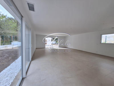 Maison contemporaine - 140 m² - 4 pièces