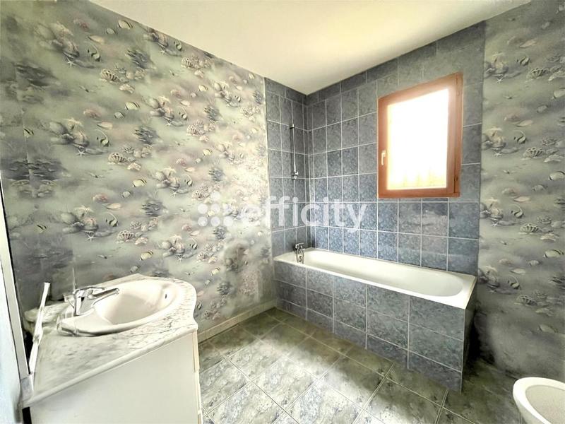 Maison - 77 m² - 3 pièces