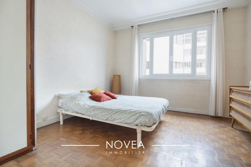 Appartement - 100 m² - 4 pièces