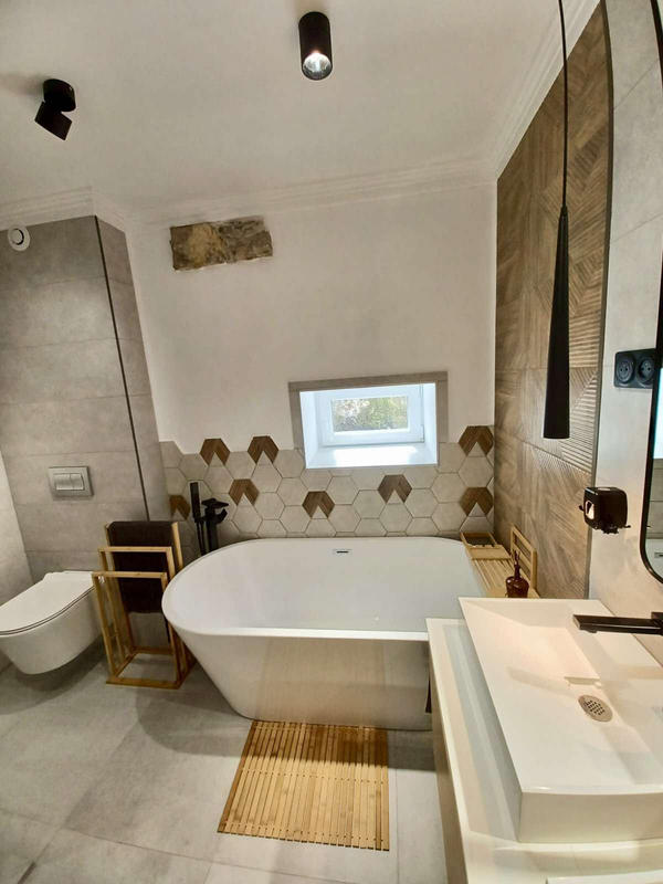 Maison - 170 m² - 5 pièces