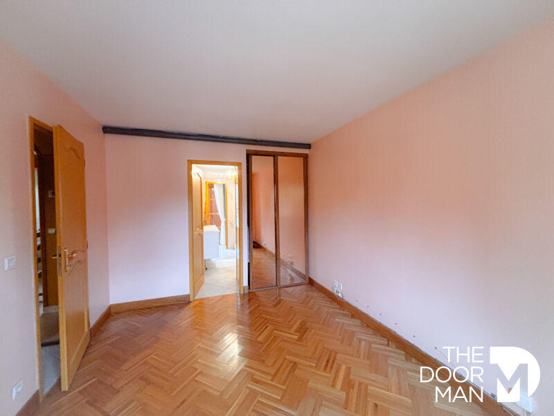 Maison - 141 m² - 5 pièces