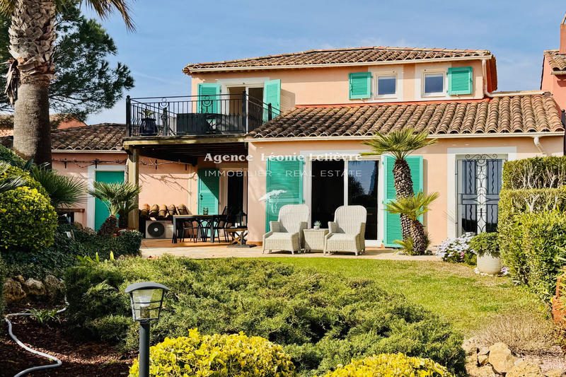 Maison - 102 m² - 4 pièces