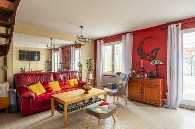 Maison traditionnelle - 91 m² - 6 pièces