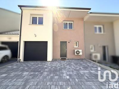 Maison - 95 m² - 4 pièces