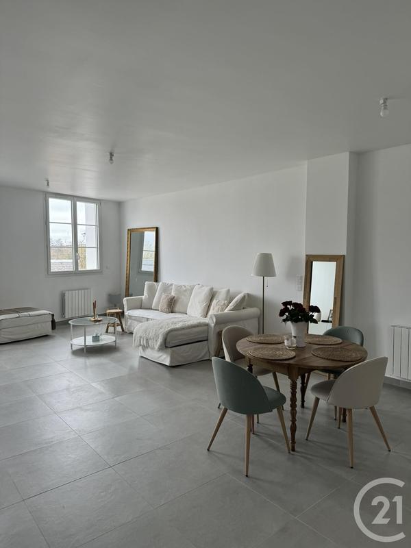 Appartement - 90 m² - 3 pièces