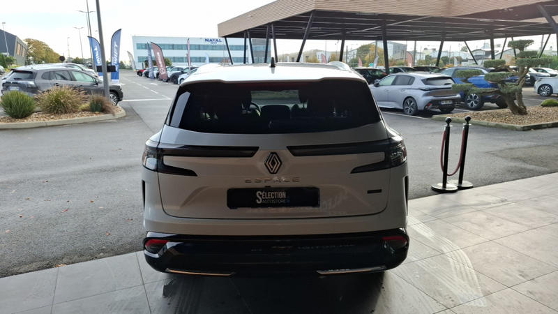 Renault Espace VI Techno E-Tech Hybride 200