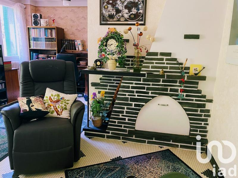 Maison - 122 m² - 6 pièces