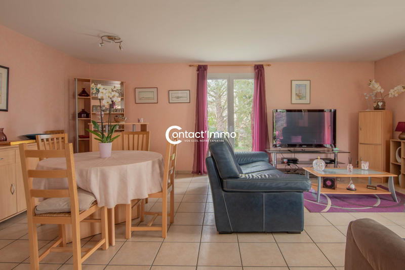 Maison - 92 m² - 4 pièces