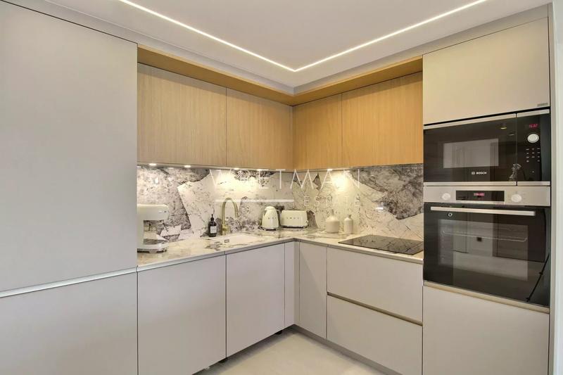 Appartement - 100 m² - 4 pièces