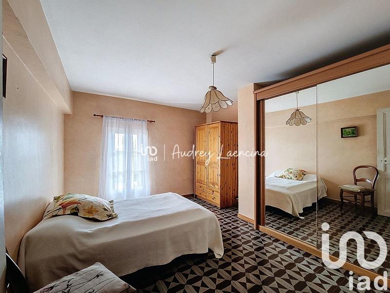 Maison - 500 m² - 6 pièces