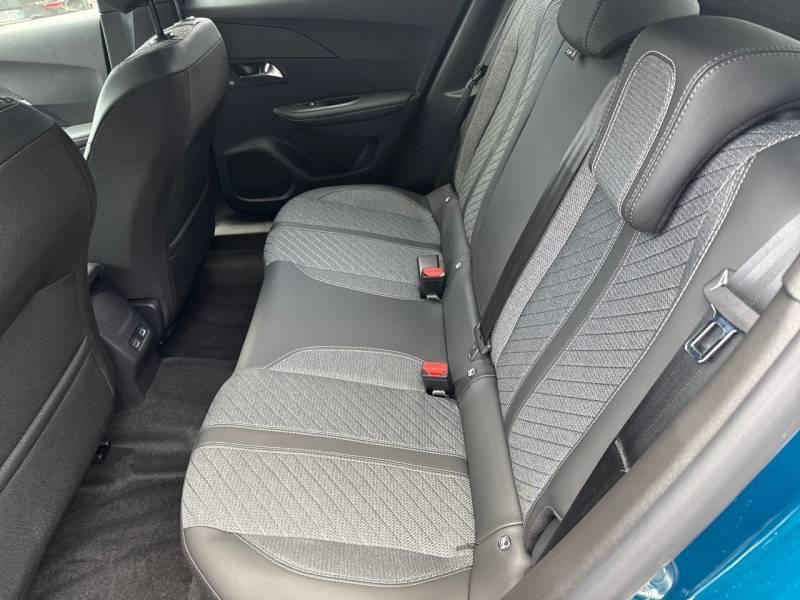 Peugeot 2008 Hybrid 145 e-Dcs6 Allure