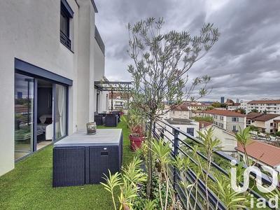 Appartement - 88 m² - 4 pièces