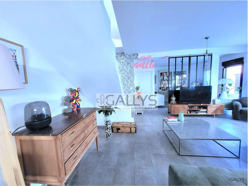 Maison contemporaine - 140 m² - 5 pièces