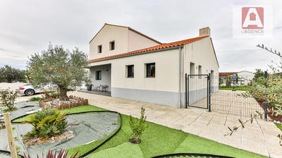 Maison - 153 m² - 5 pièces