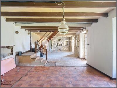 Maison - 323 m² - 14 pièces