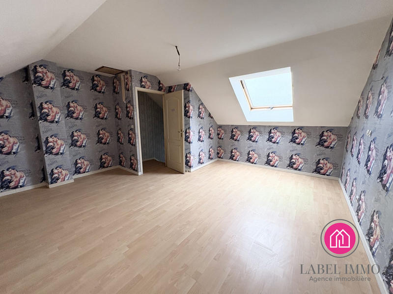 Maison - 140 m² - 5 pièces