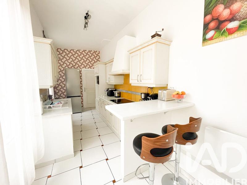 Maison - 175 m² - 6 pièces