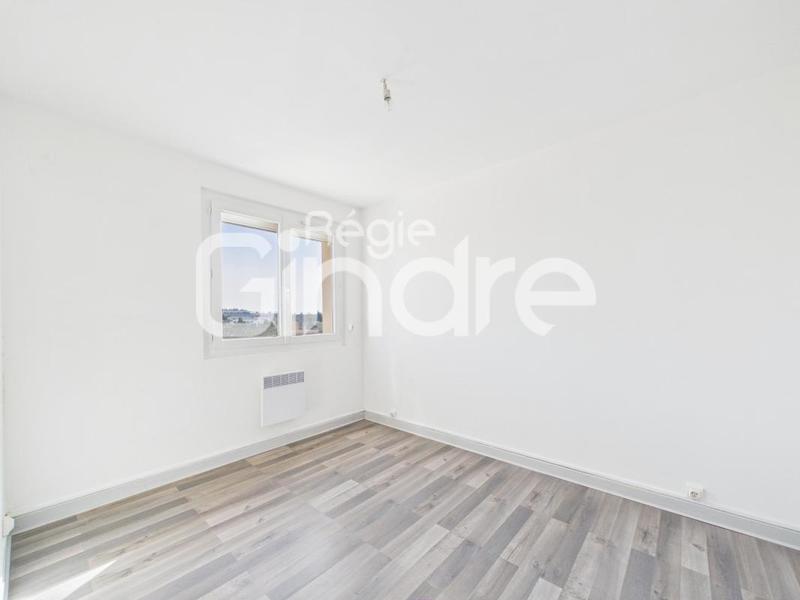 Appartement - 64 m² - 4 pièces