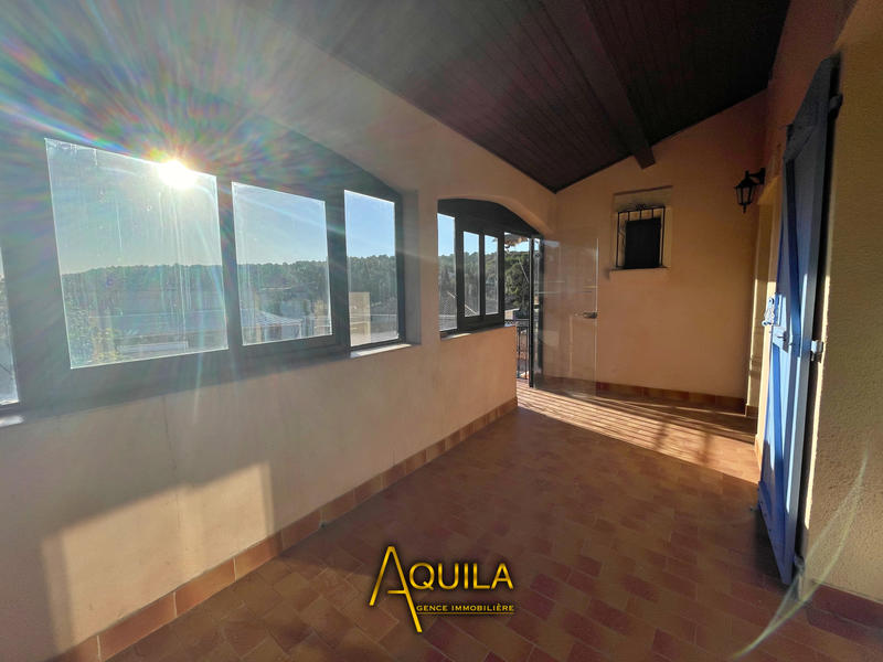 Villa - 162 m² - 8 pièces