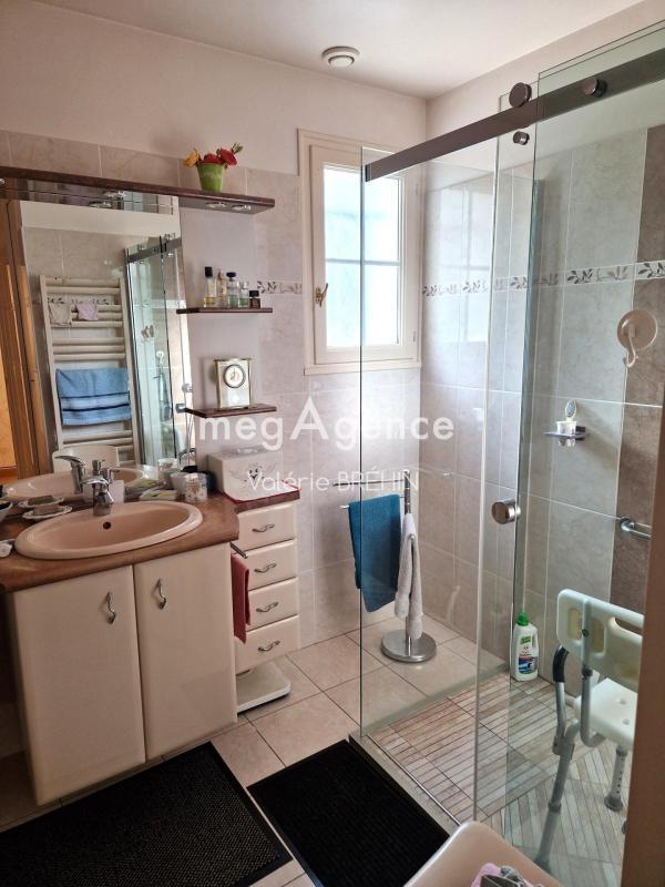 Maison - 174 m² - 7 pièces