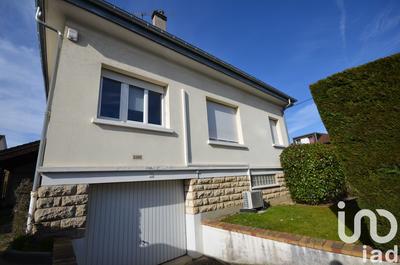 Maison - 179 m² - 6 pièces