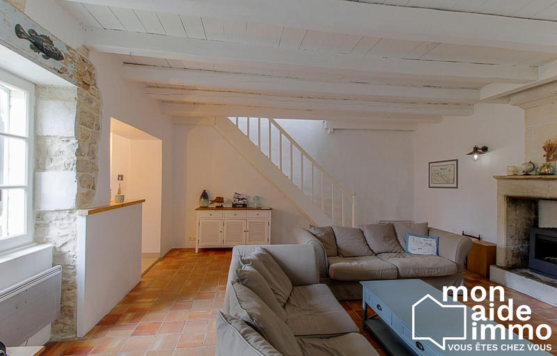 Maison traditionnelle - 139 m² - 6 pièces