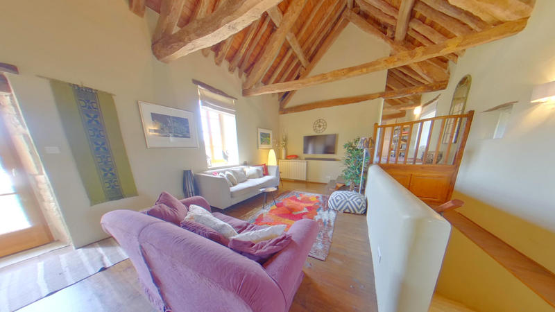 Maison - 248 m² - 9 pièces