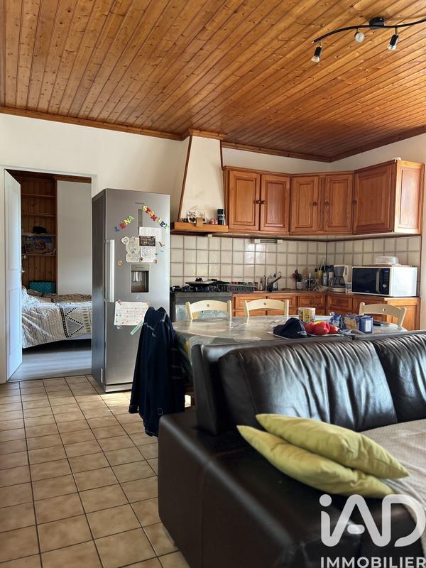 Maison - 277 m² - 13 pièces