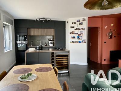 Appartement - 74 m² - 3 pièces