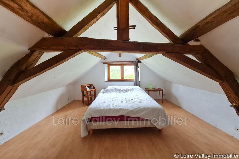 Maison - 210 m² - 6 pièces