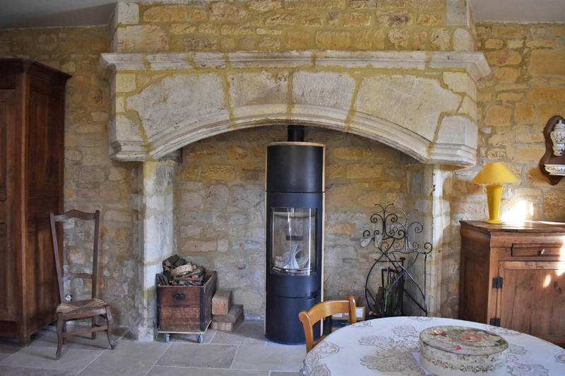 Demeure - 275 m² - 7 pièces